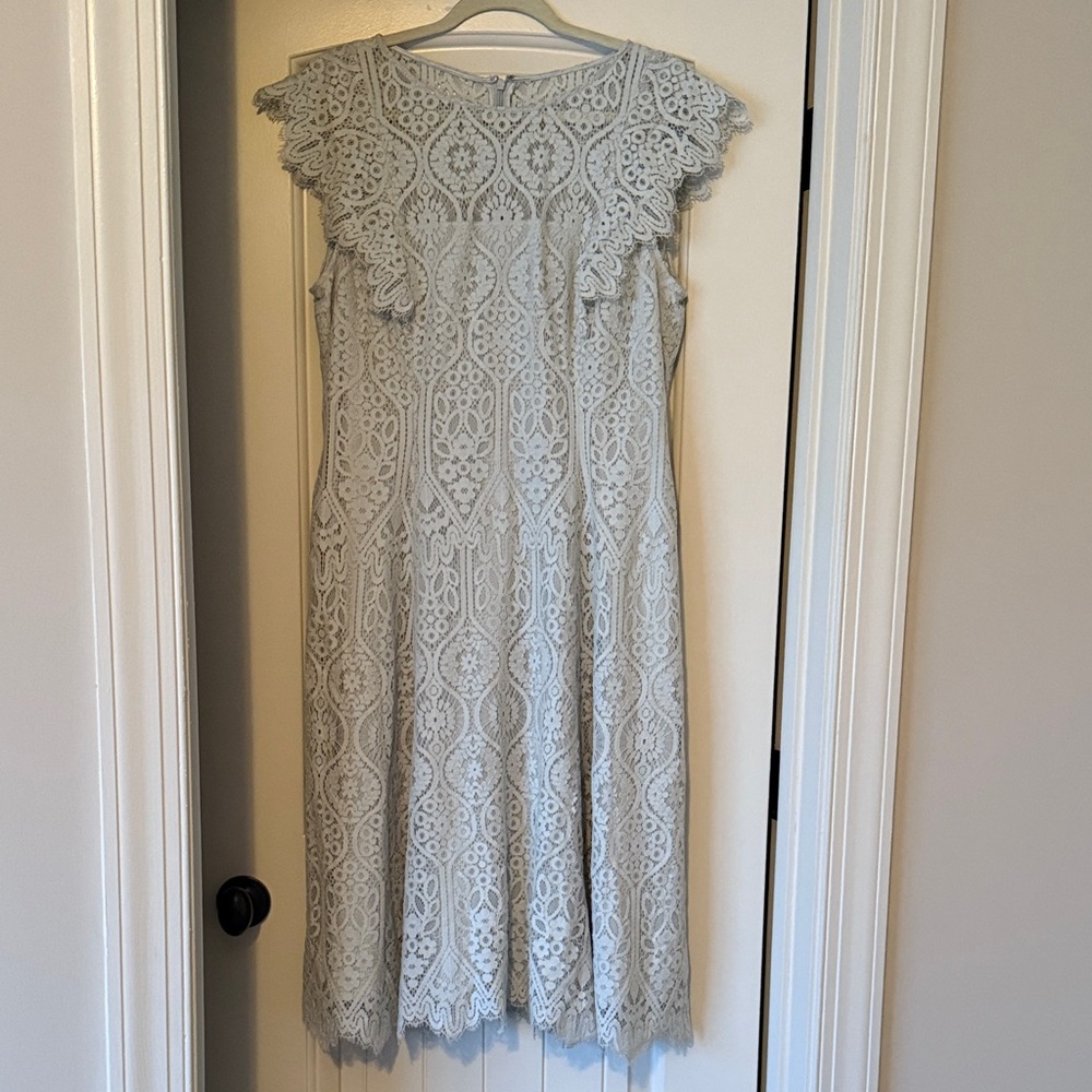 Elegant Lace Women Dress in mint